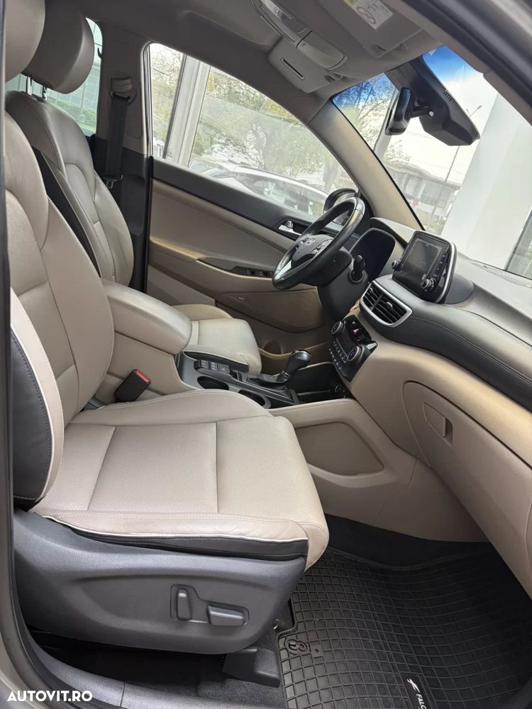 Hyundai Tucson - 9