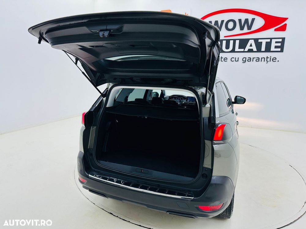 Peugeot 5008 PureTech 130 Allure - 22