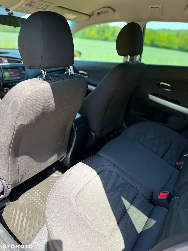Kia Ceed 1.6 CRDi XL - 9