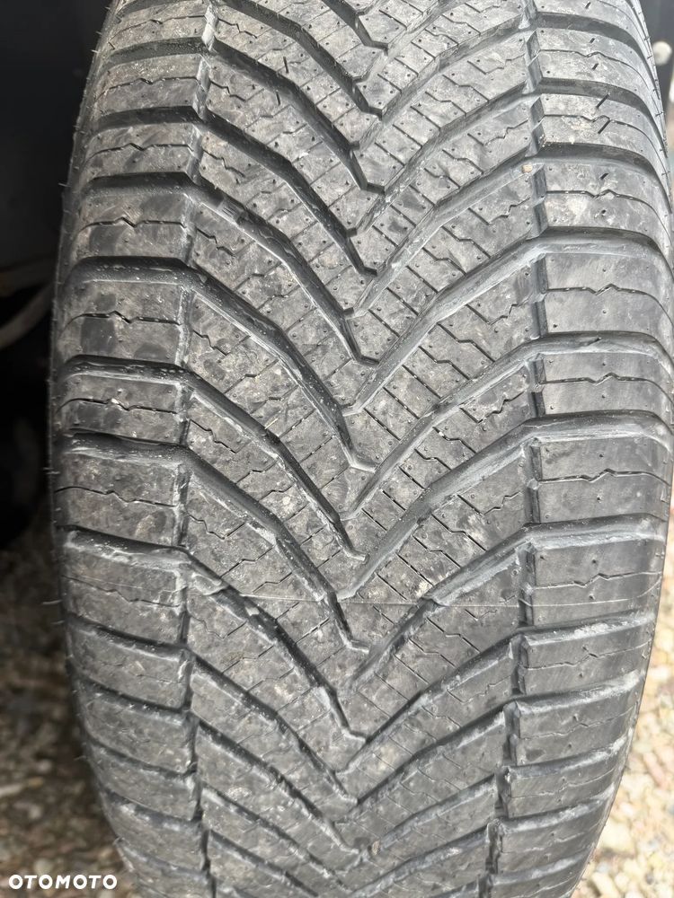 Fiat Freemont 2.0 Multijet 16V DPF Automatik Allrad Lounge - 26