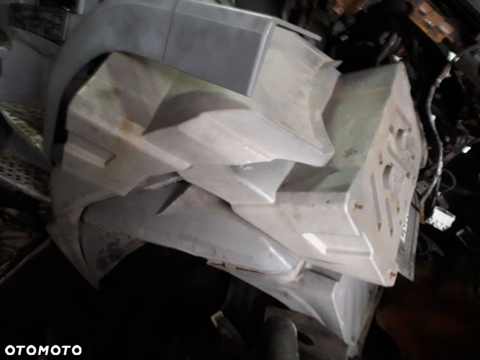 Mercedes Atego r2008r 818 błotnik przód tył 17,5cala lusterka wał elektryka stopień i inne - 7