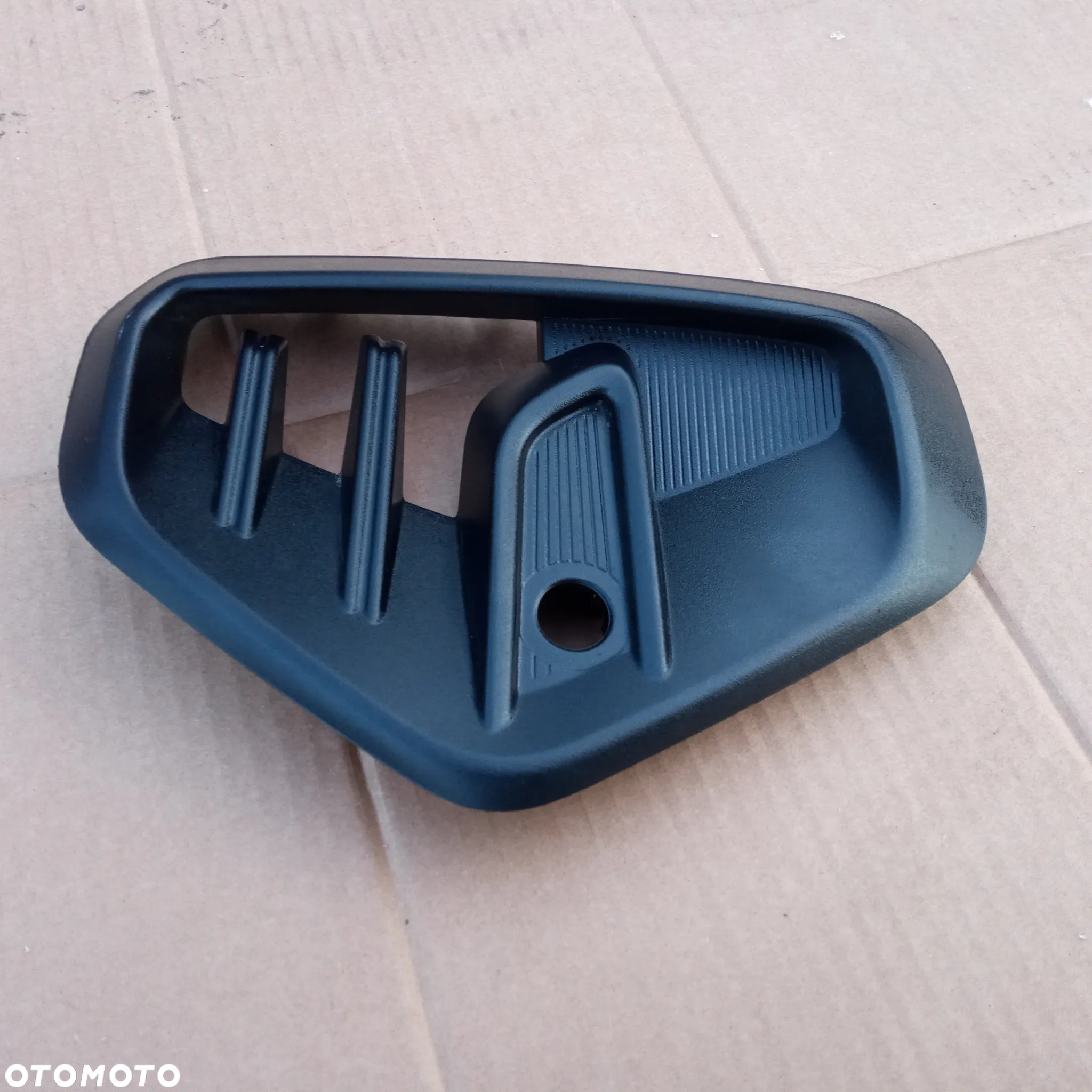 FORD FOCUS IV LIFT PRAWA KRATKA ZDERZAKA NX7B-15A298-U ACTIVE - 4