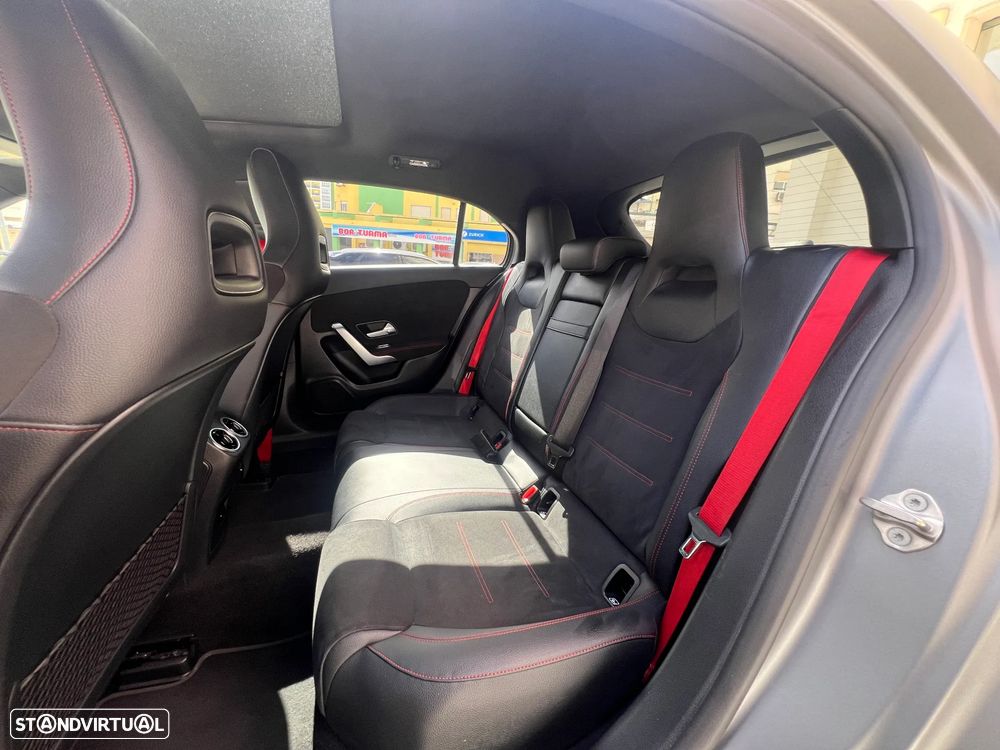 Mercedes-Benz A 35 AMG 4Matic - 14