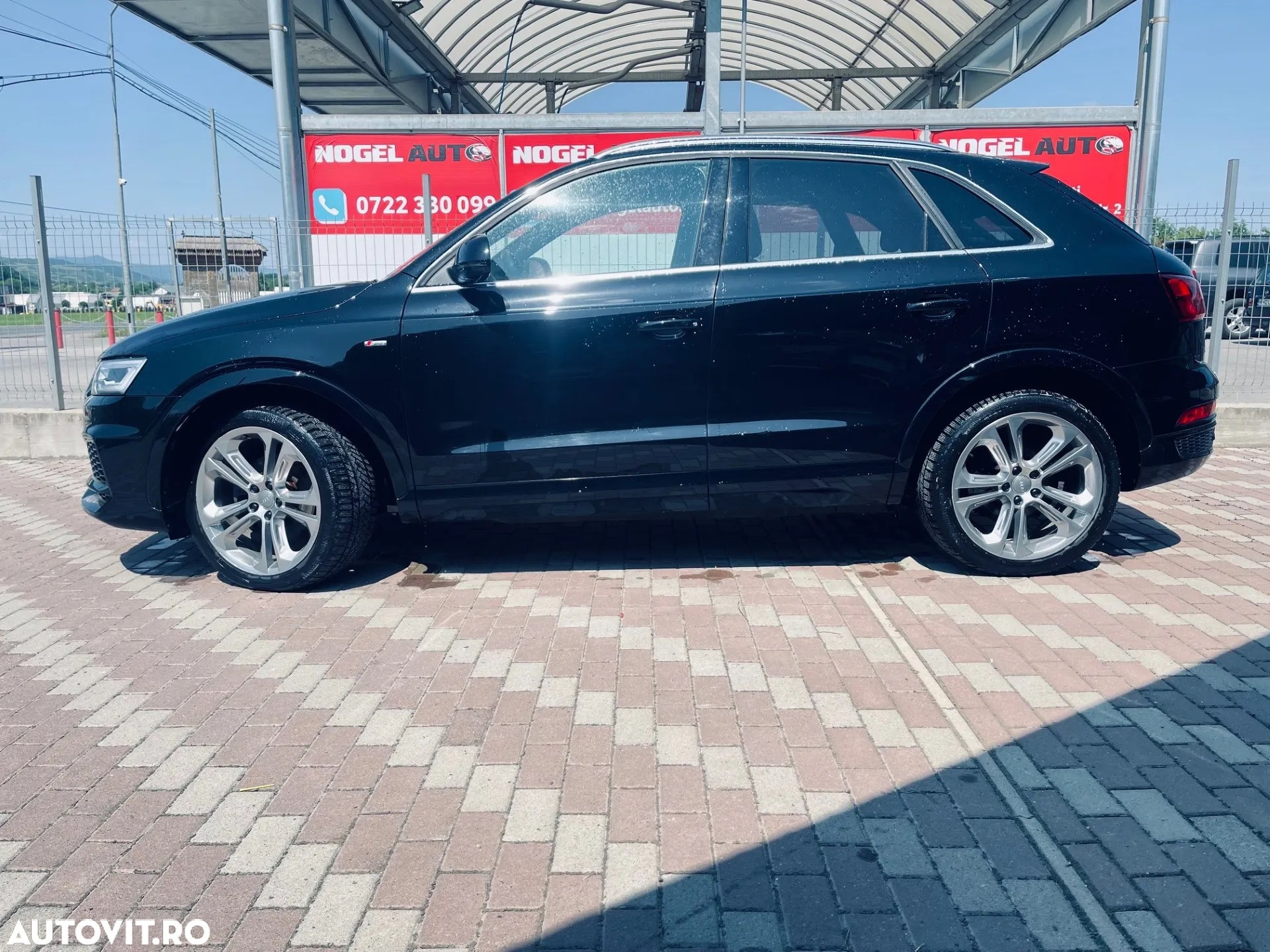 Audi Q3 2.0 35 TDI S tronic S Line - 3
