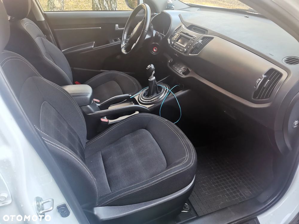 Kia Sportage - 16