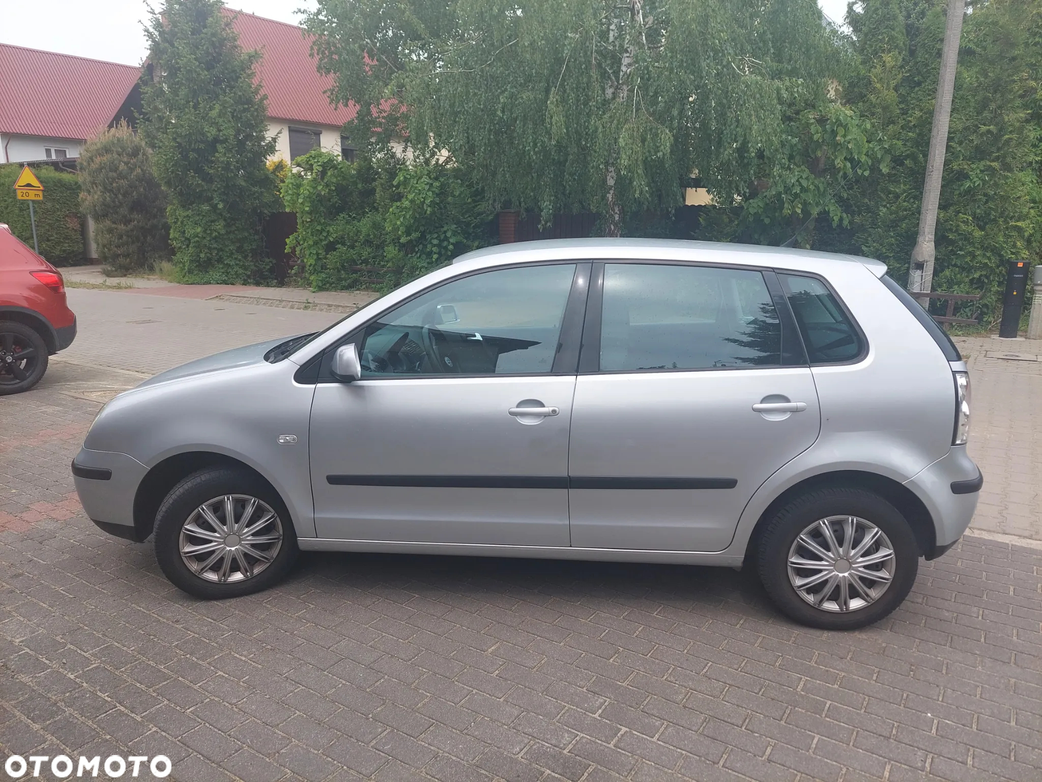 Volkswagen Polo 1.4 16V Comfortline - 4