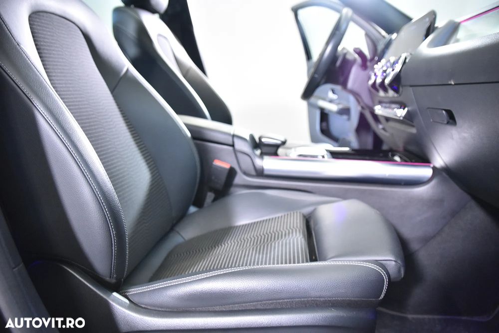 Mercedes-Benz GLA 250 e - 11