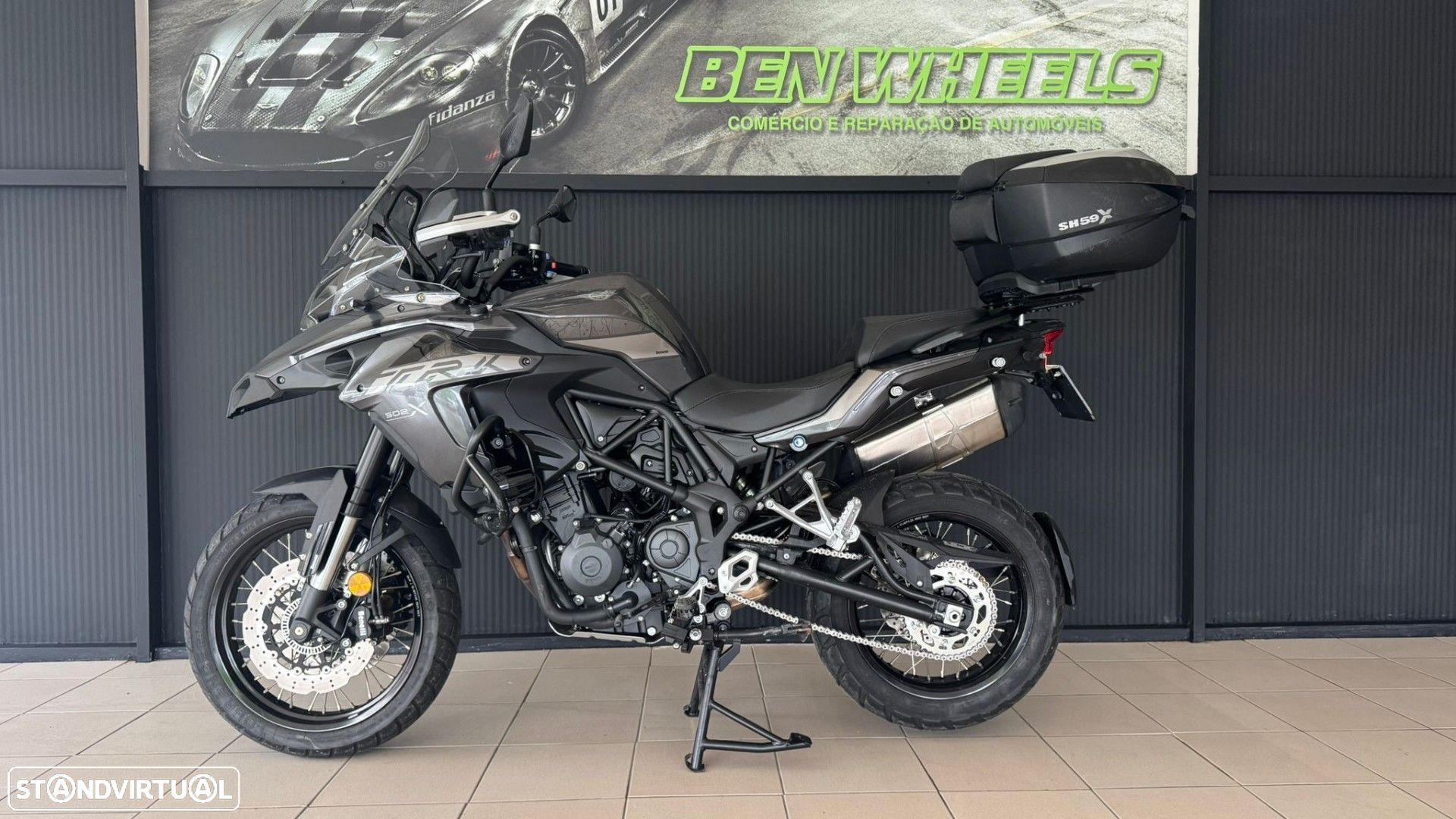 Benelli TRK 502 X - 1