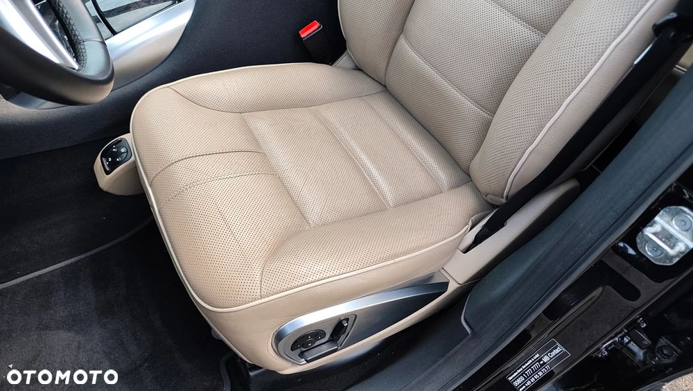 Mercedes-Benz Klasa R 350 4Matic 7G-TRONIC Travel Edition - 29