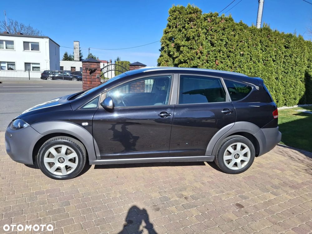 Seat Altea 2.0 TDI DPF FR - 4