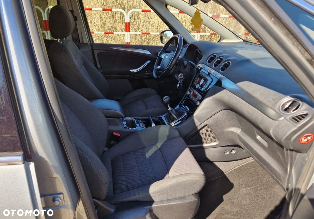 Ford S-Max 2.0 TDCi DPF Titanium - 30