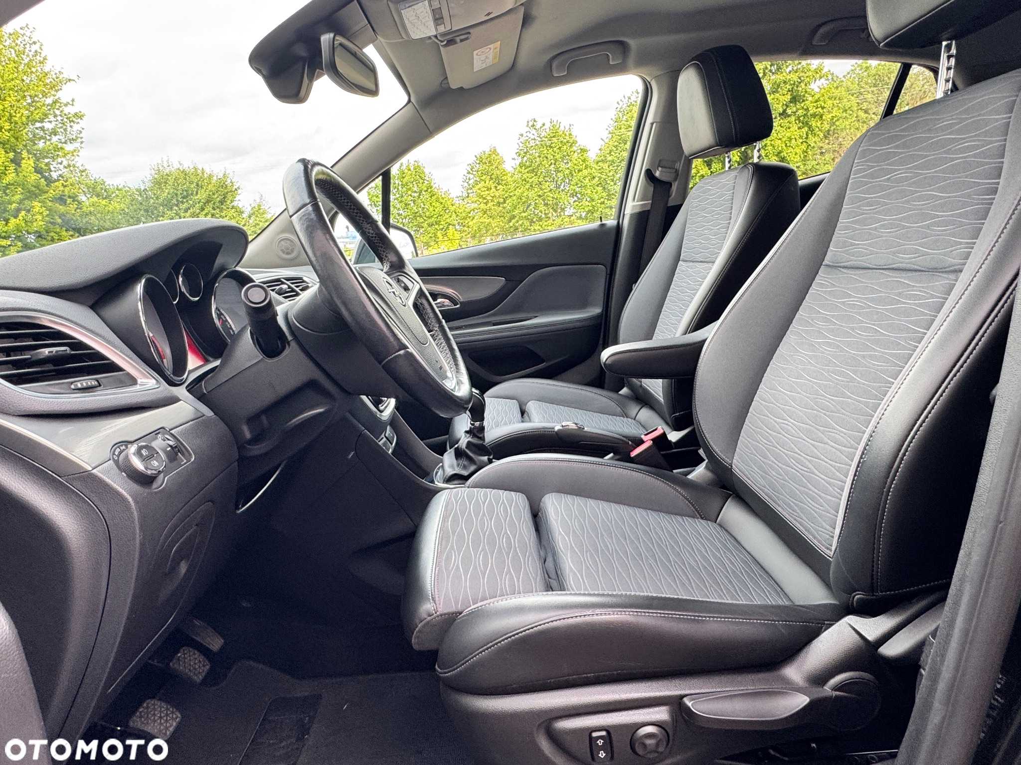 Opel Mokka 1.4 T Cosmo S&S - 25