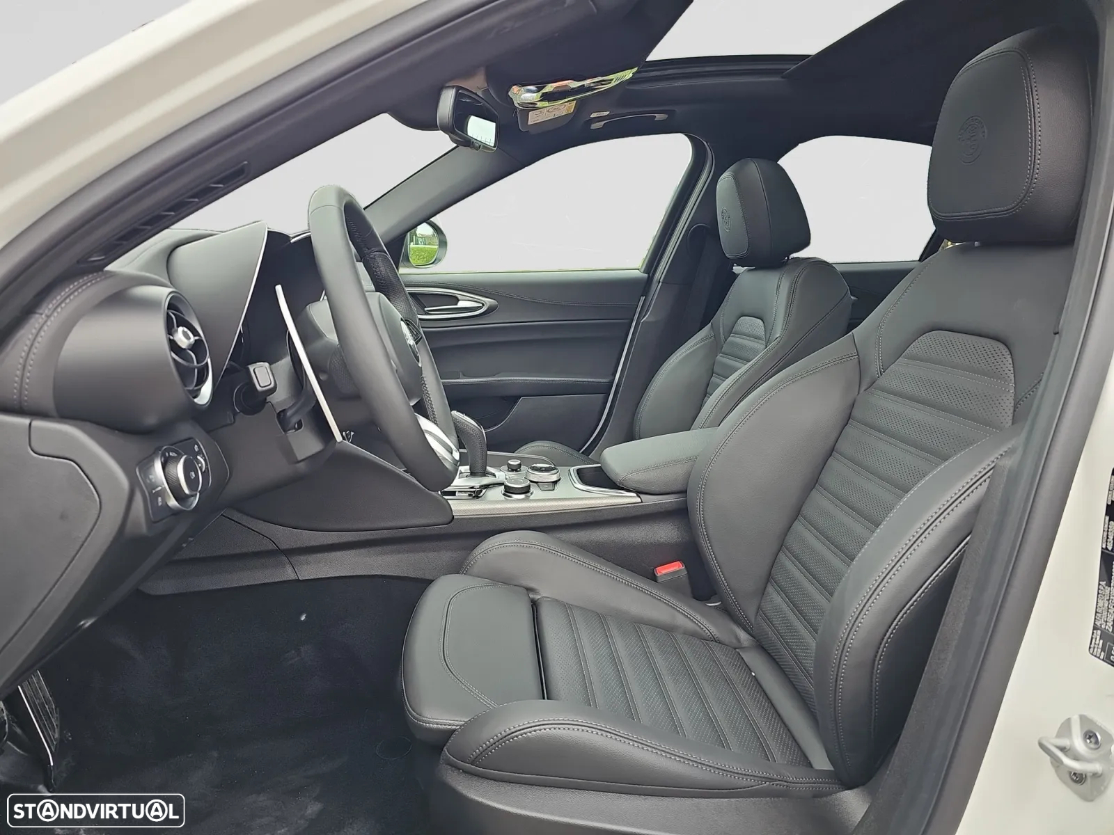 Alfa Romeo Giulia 2.2 D Tributo Q4 AT8 - 10