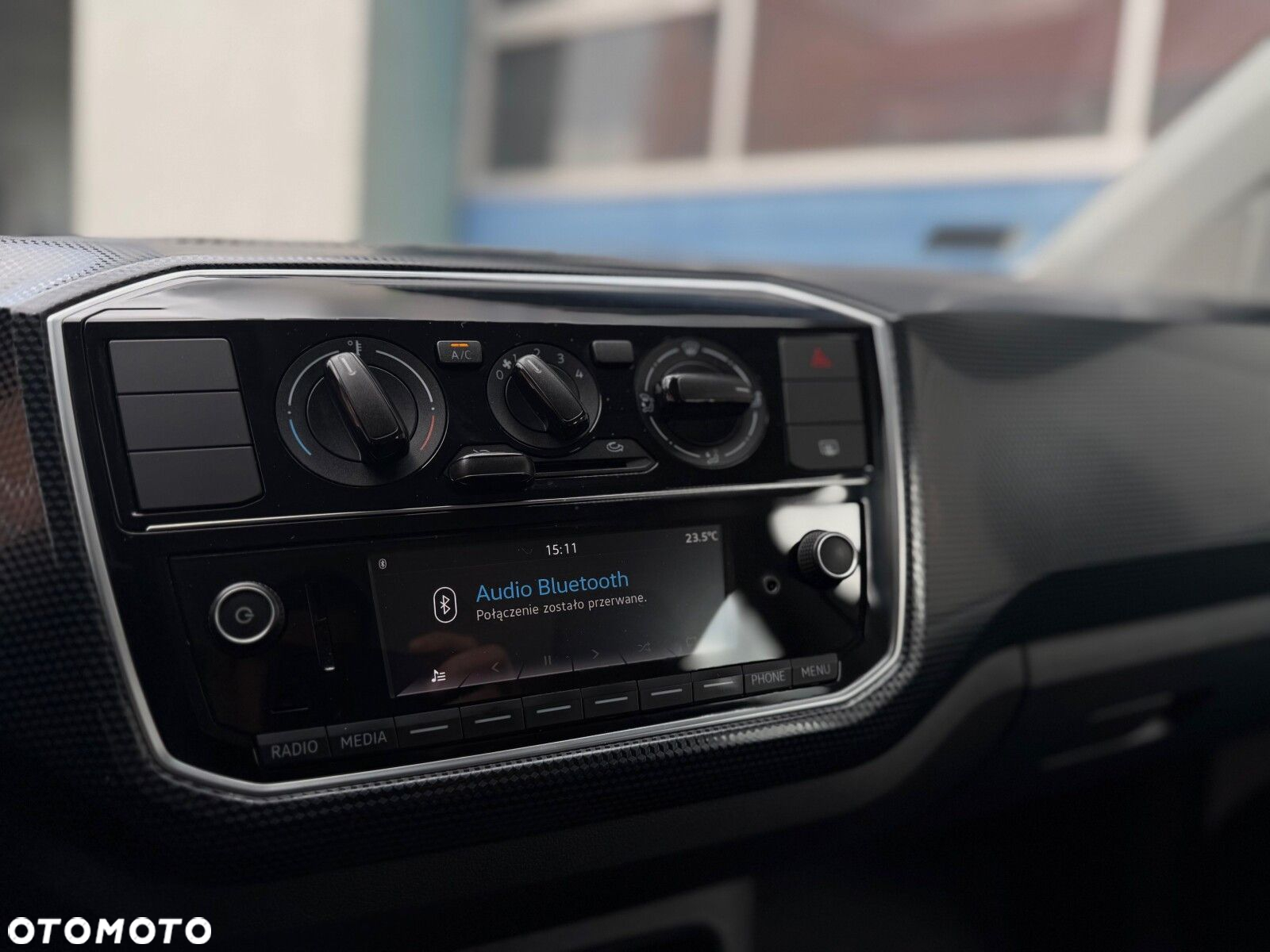 Volkswagen up! 1.0 move - 14