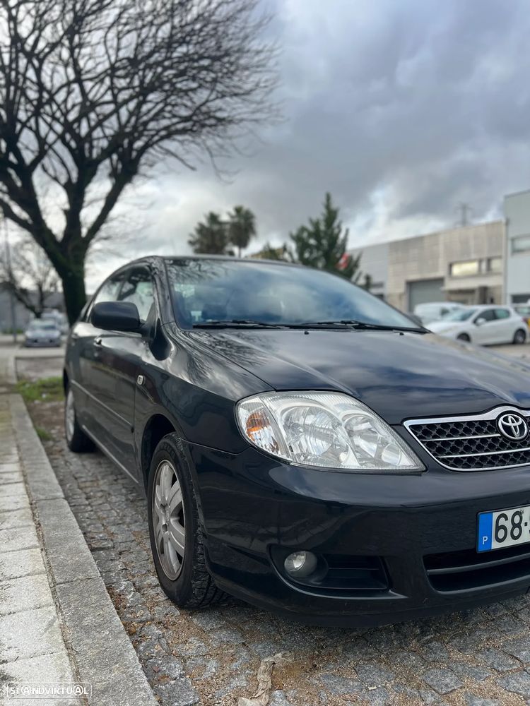 Toyota Corolla 1.4 D-4D - 5