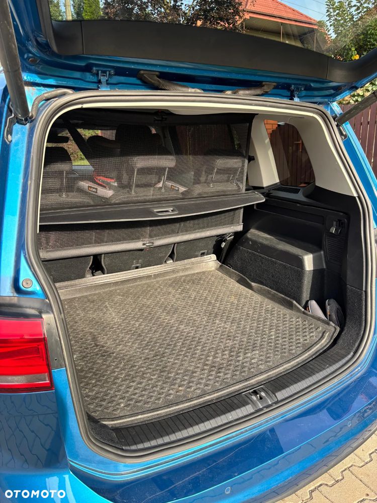 Volkswagen Touran 1.5 TSI EVO Highline - 21