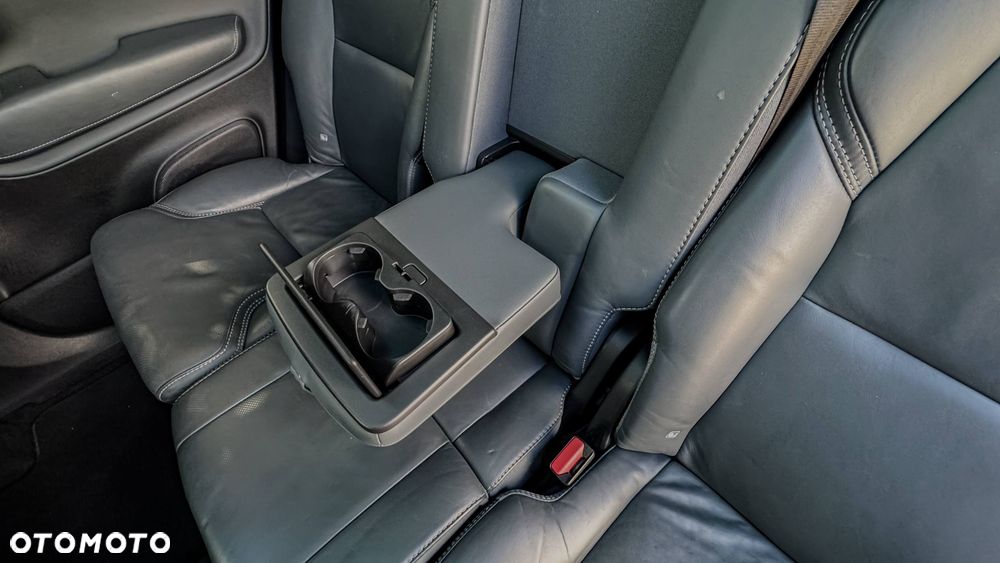 Volvo XC 90 B5 D AWD Geartronic Momentum - 32