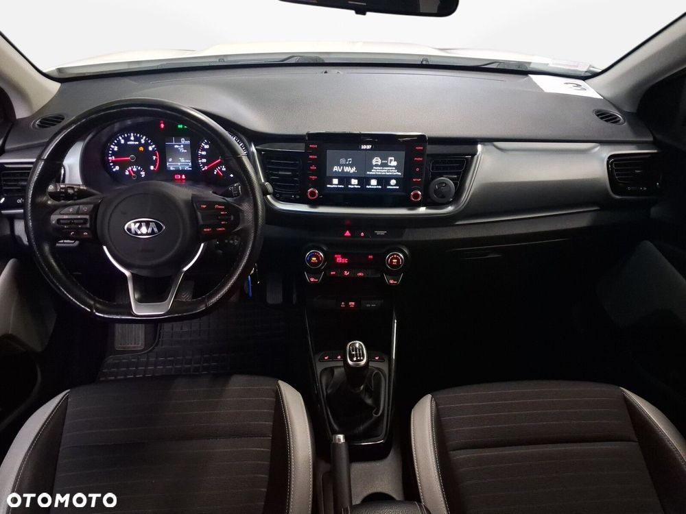 Kia Stonic 1.0 T-GDI L - 6