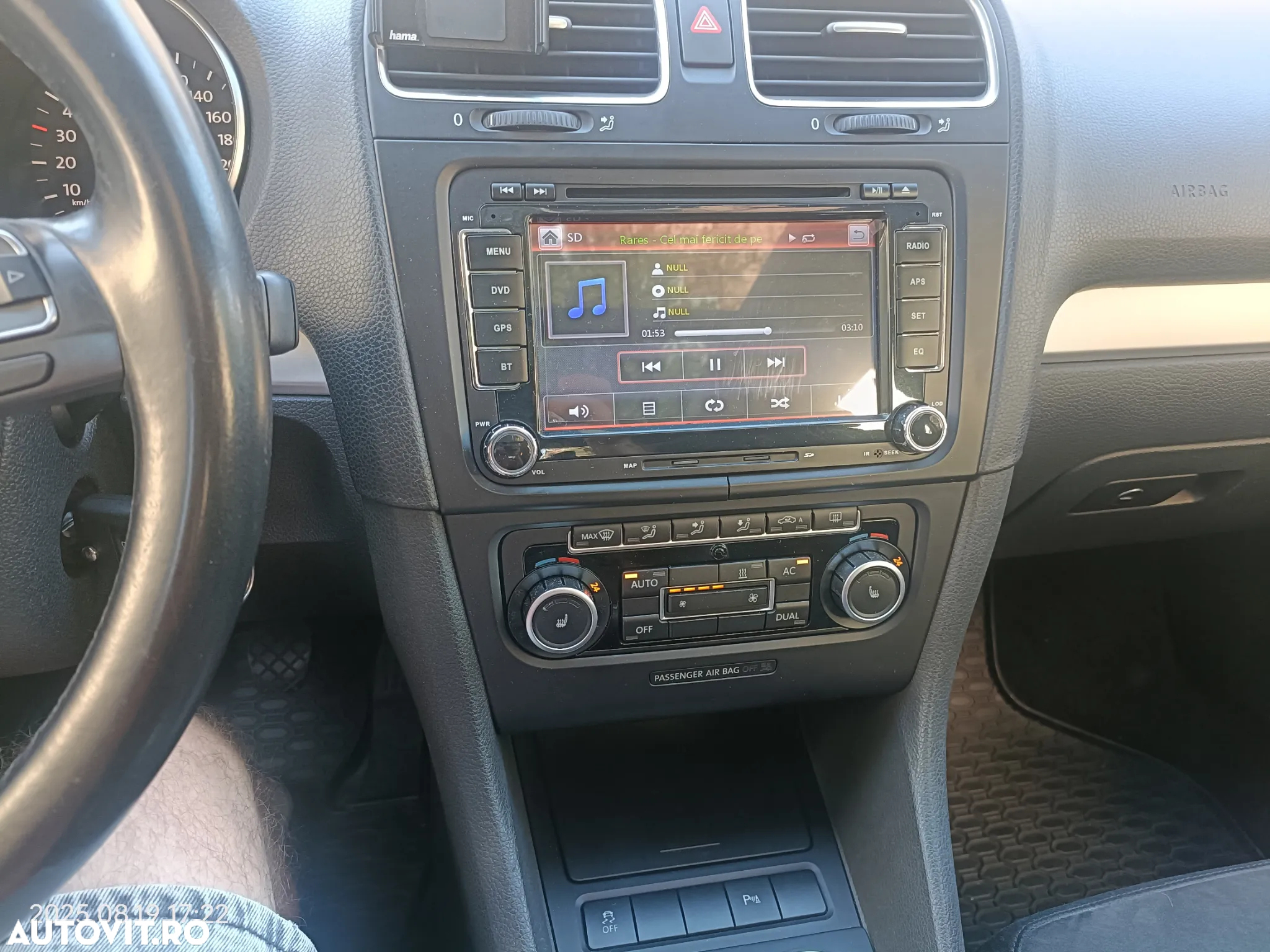 Volkswagen Golf 2.0 TDI DPF Highline - 10