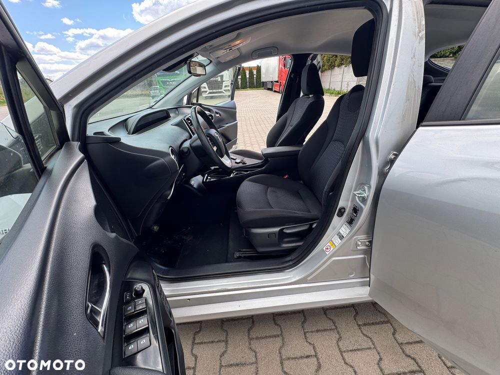 Toyota Prius - 11