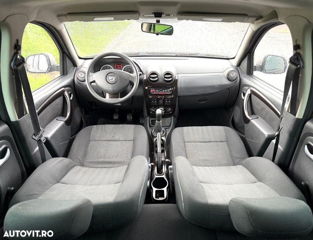 Dacia Duster 1.6 16V 4x2 Laureate - 7