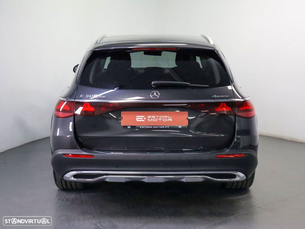 Mercedes-Benz E 300 de 4Matic All-Terrain - 5