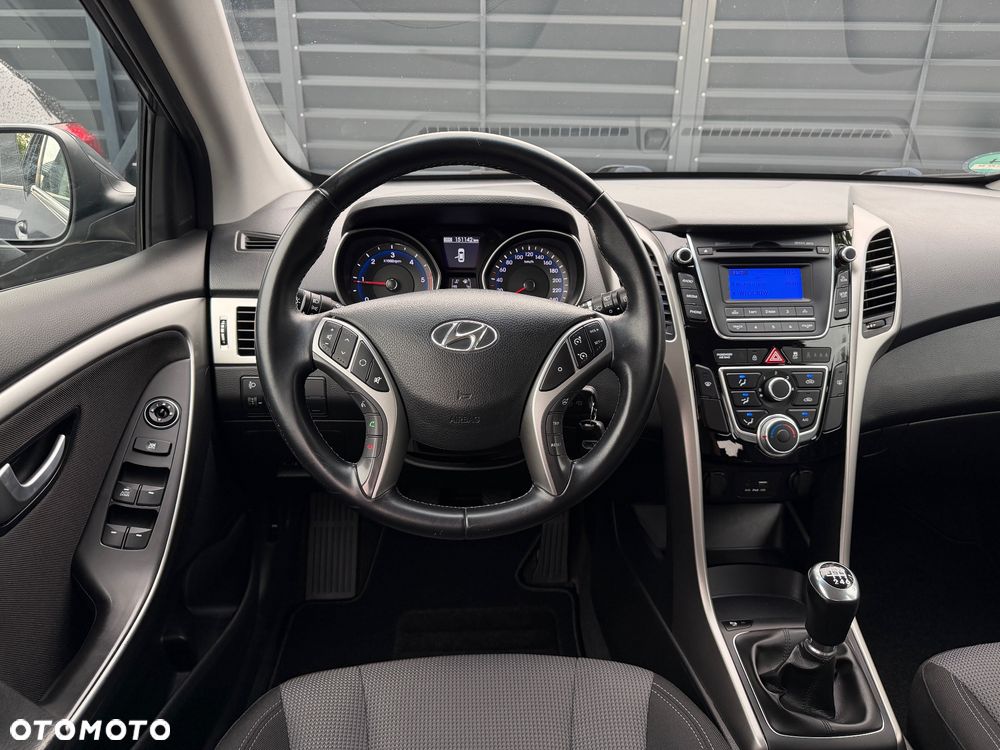 Hyundai i30 1.6 CRDi Premium - 13