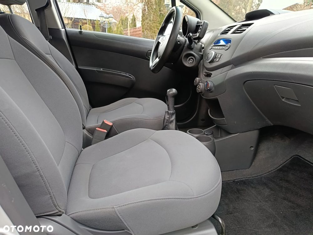 Chevrolet Spark 1.0 LT - 6