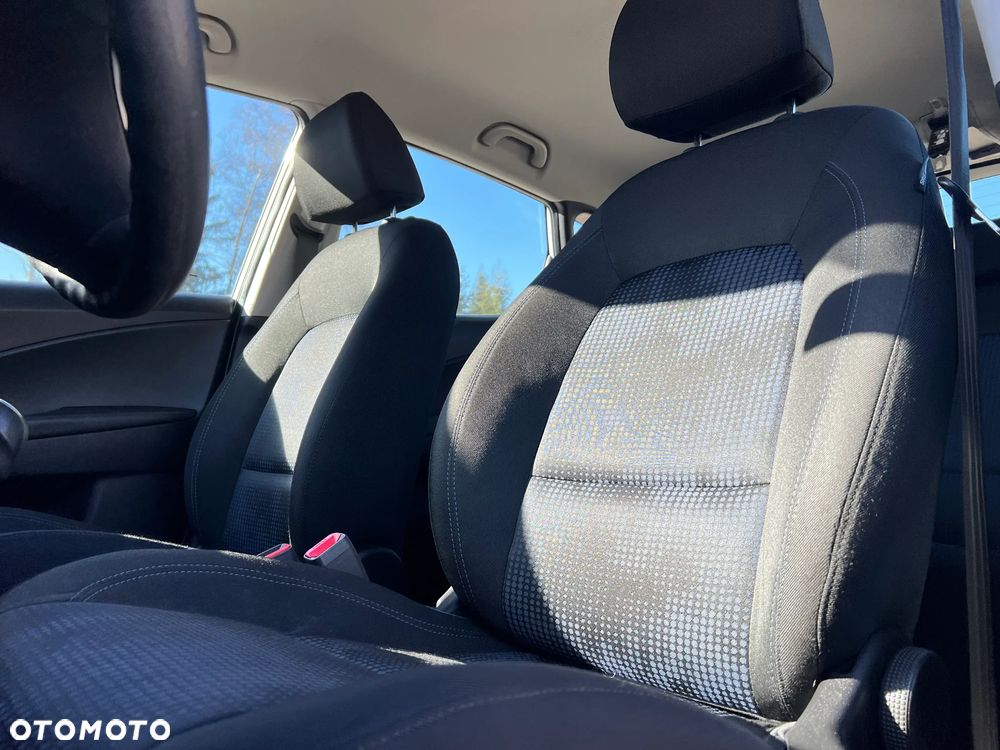 Hyundai ix20 1.6 CRDi Comfort - 10