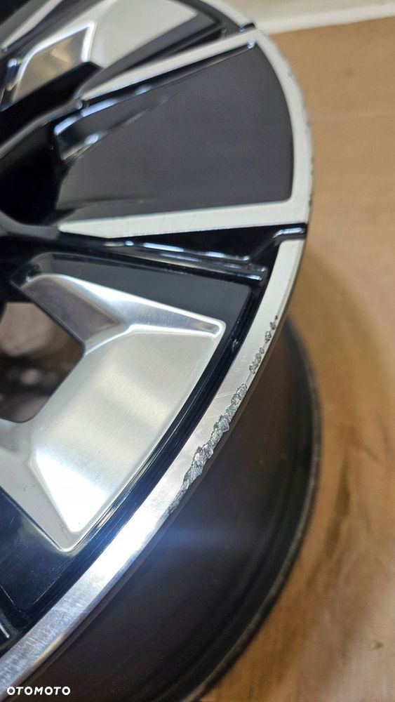 FELGA ALUMINIOWA BMW IX3 M-PAKIET 9.5x20" ET43 5x112 7916268 - 4