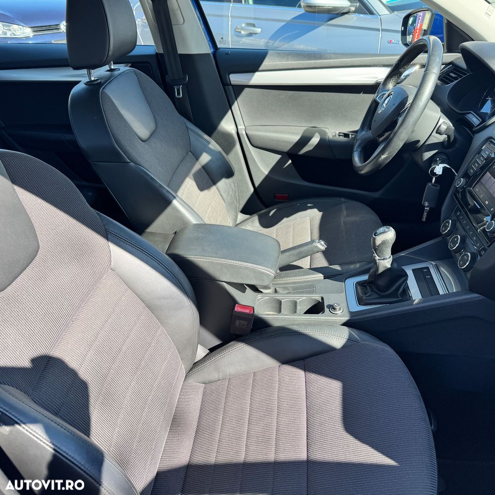 SKODA Octavia 2015 — imagine 10