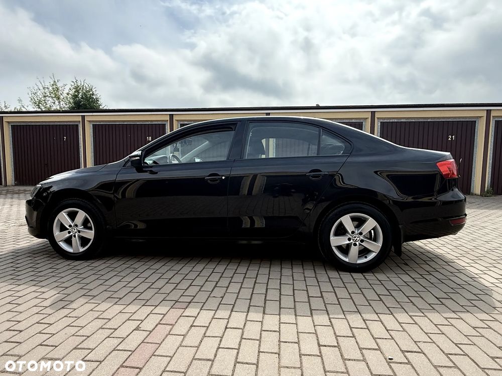 Volkswagen Jetta 1.6 TDI BMT Comfortline - 5