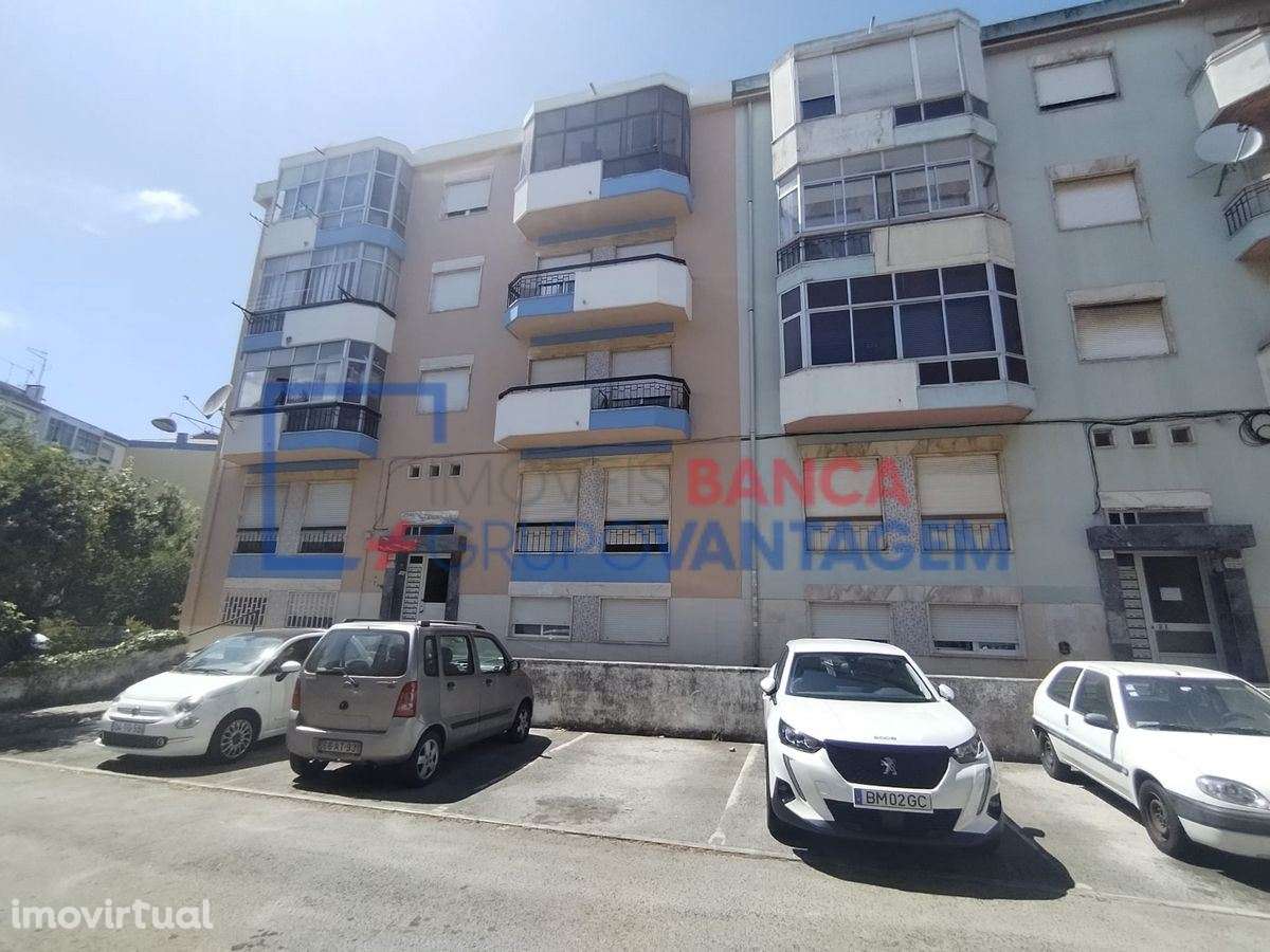 Apartamento T3 em Mem Martins - Grande imagem: 4/5