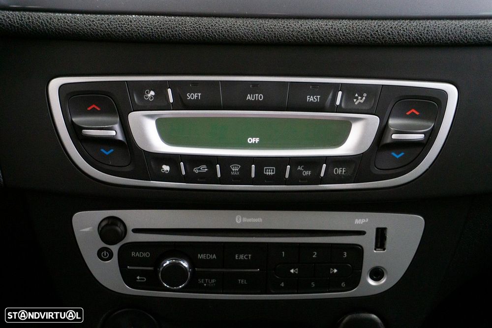 Renault Mégane Sport Tourer 1.5 dCi Limited - 18