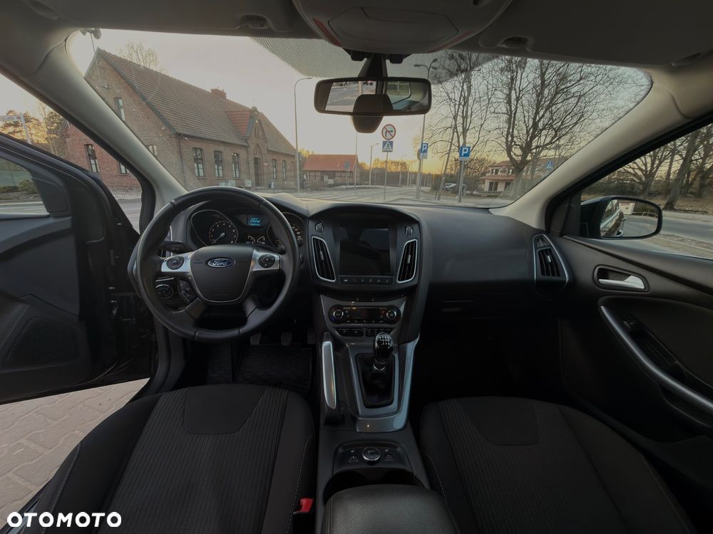 Ford Focus SW 1.0 EcoBoost Titanium - 14