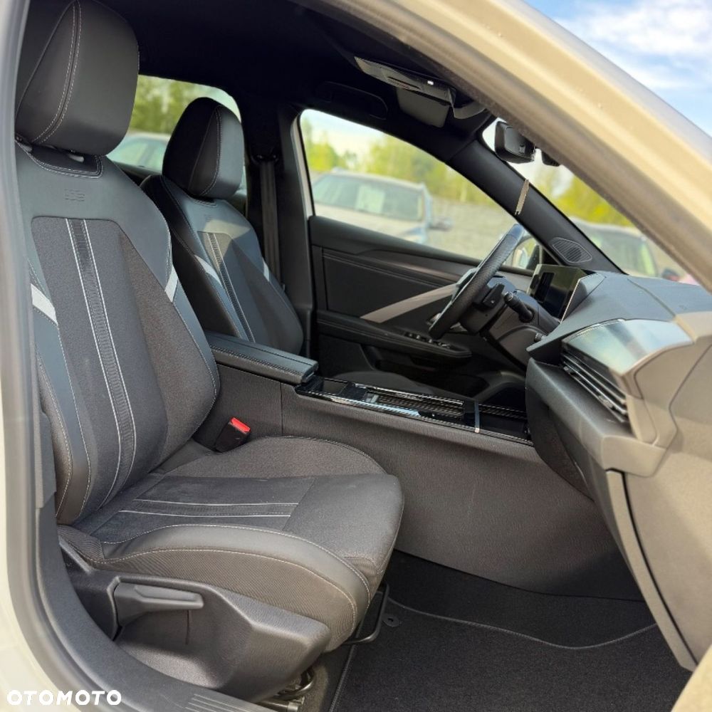 Opel Astra - 37
