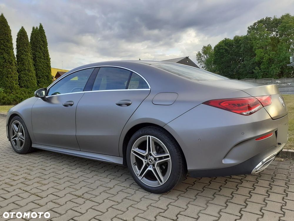 Mercedes-Benz CLA 180 AMG Line - 6