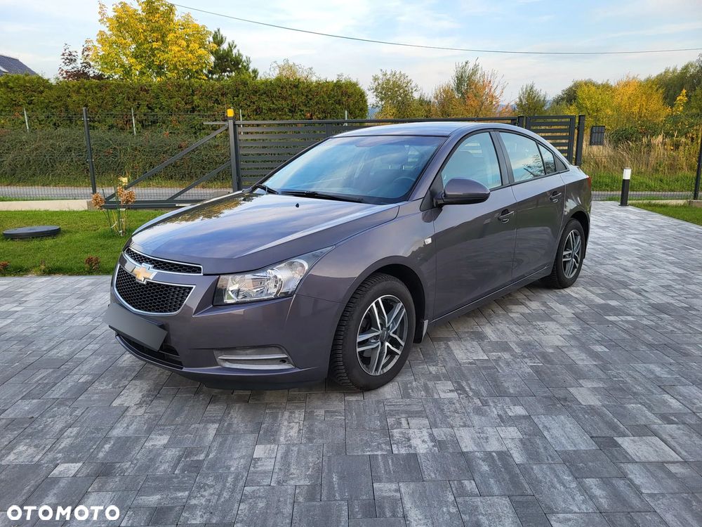 Chevrolet Cruze - 3