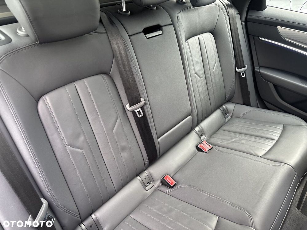 Audi A6 Avant - 37