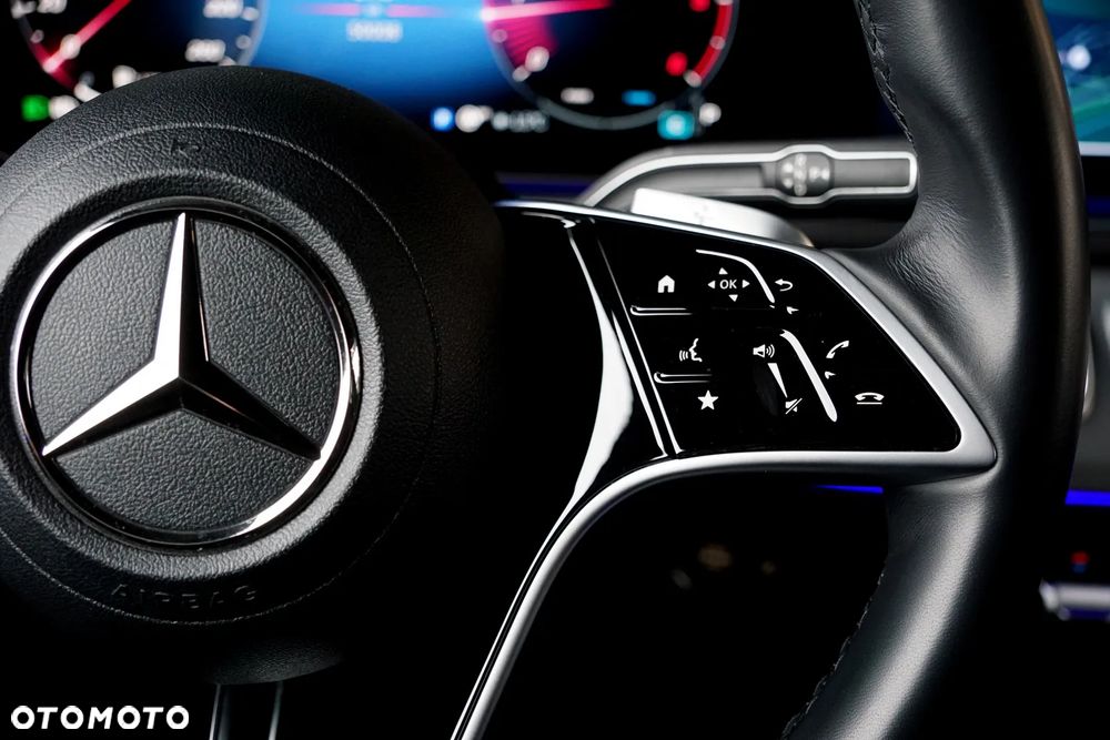 Mercedes-Benz GLE 300 d 4Matic 9G-TRONIC Advanced - 32