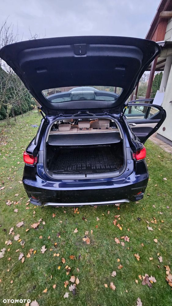 Lexus CT 200h Comfort - 9