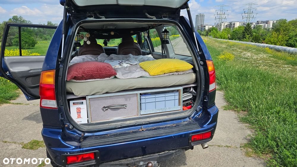 Mitsubishi Pajero Sport - 8