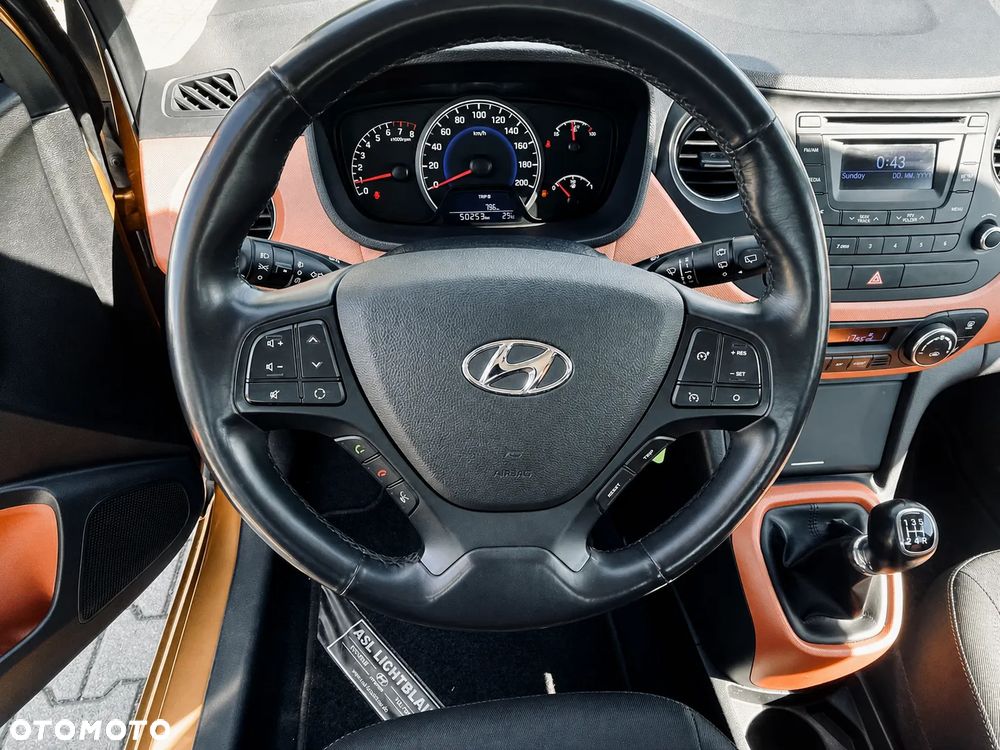 Hyundai i10 - 25