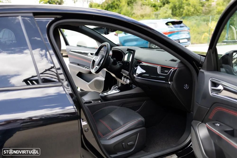 Renault Arkana 1.6 E-Tech R.S.Line - 31