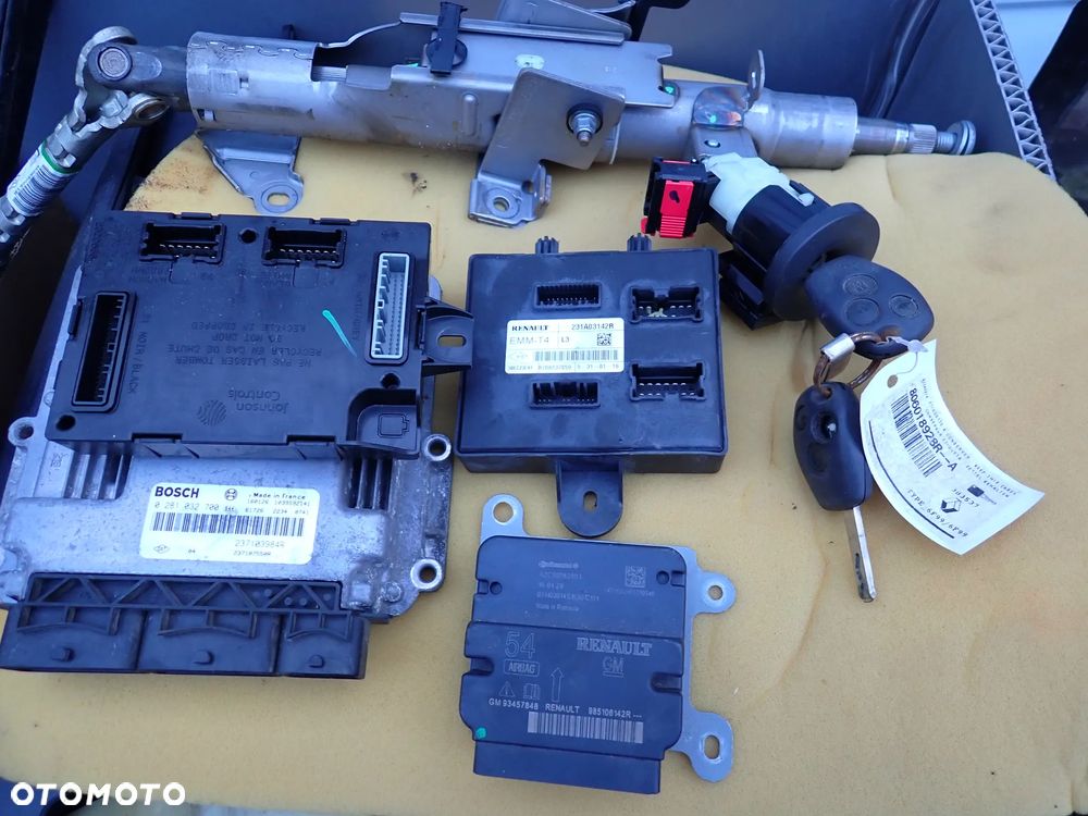 TRAFIC 3 VIVARO B NV 300 ZESTAW STARTOWY DO 1.6 DCI - 1