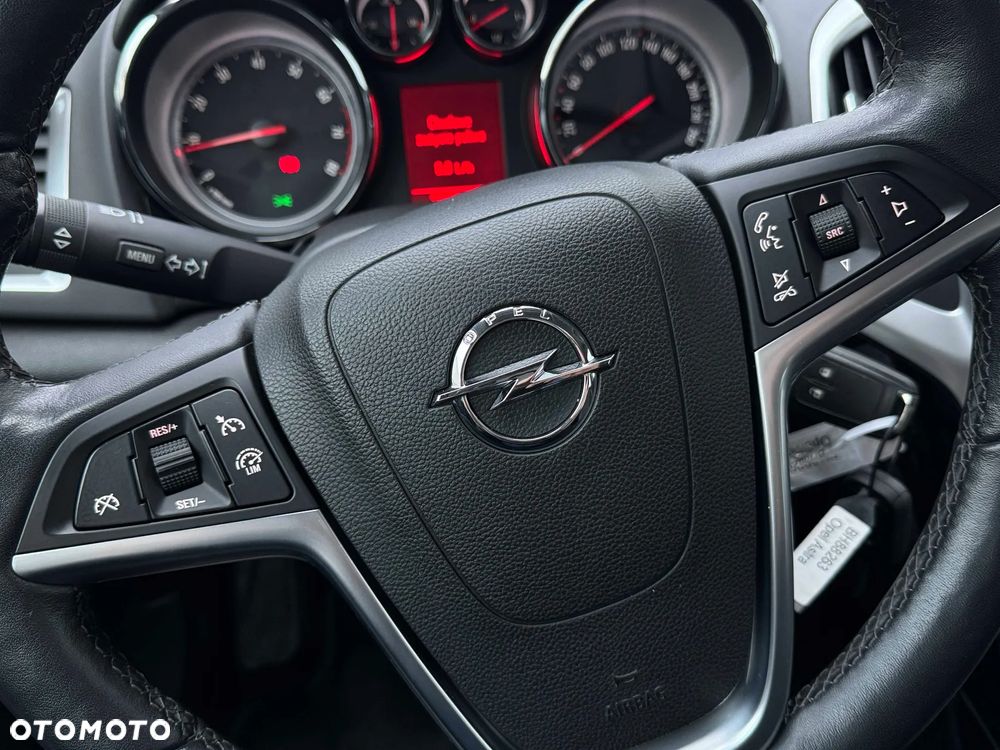 Opel Astra 1.4 Turbo Edition Sport - 33
