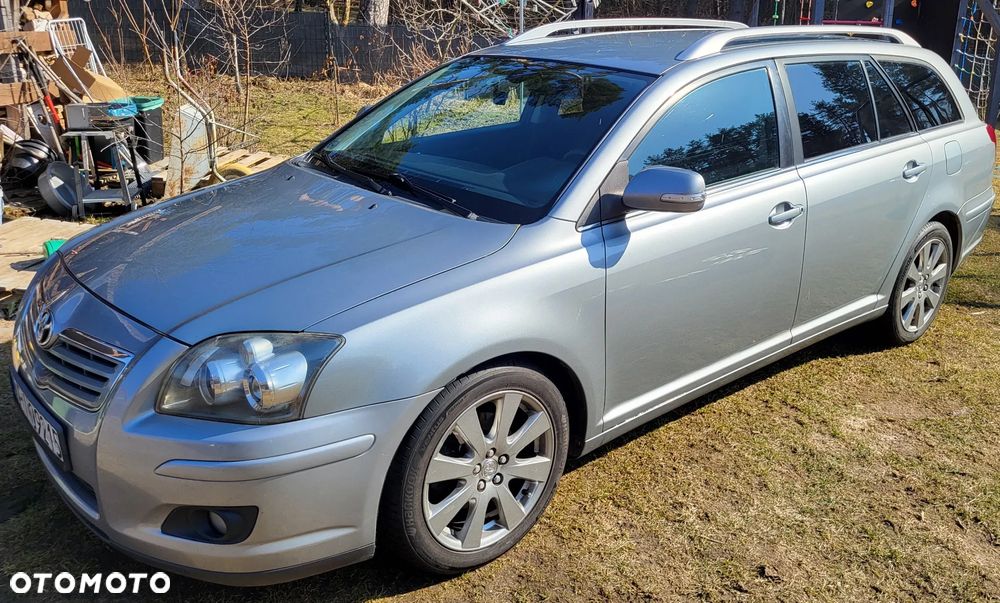 Toyota Avensis 2.0 D-4D Sol+NAVI - 3