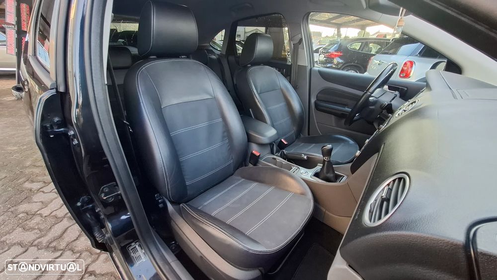 Ford Focus 1.6 TDCi Titanium - 28