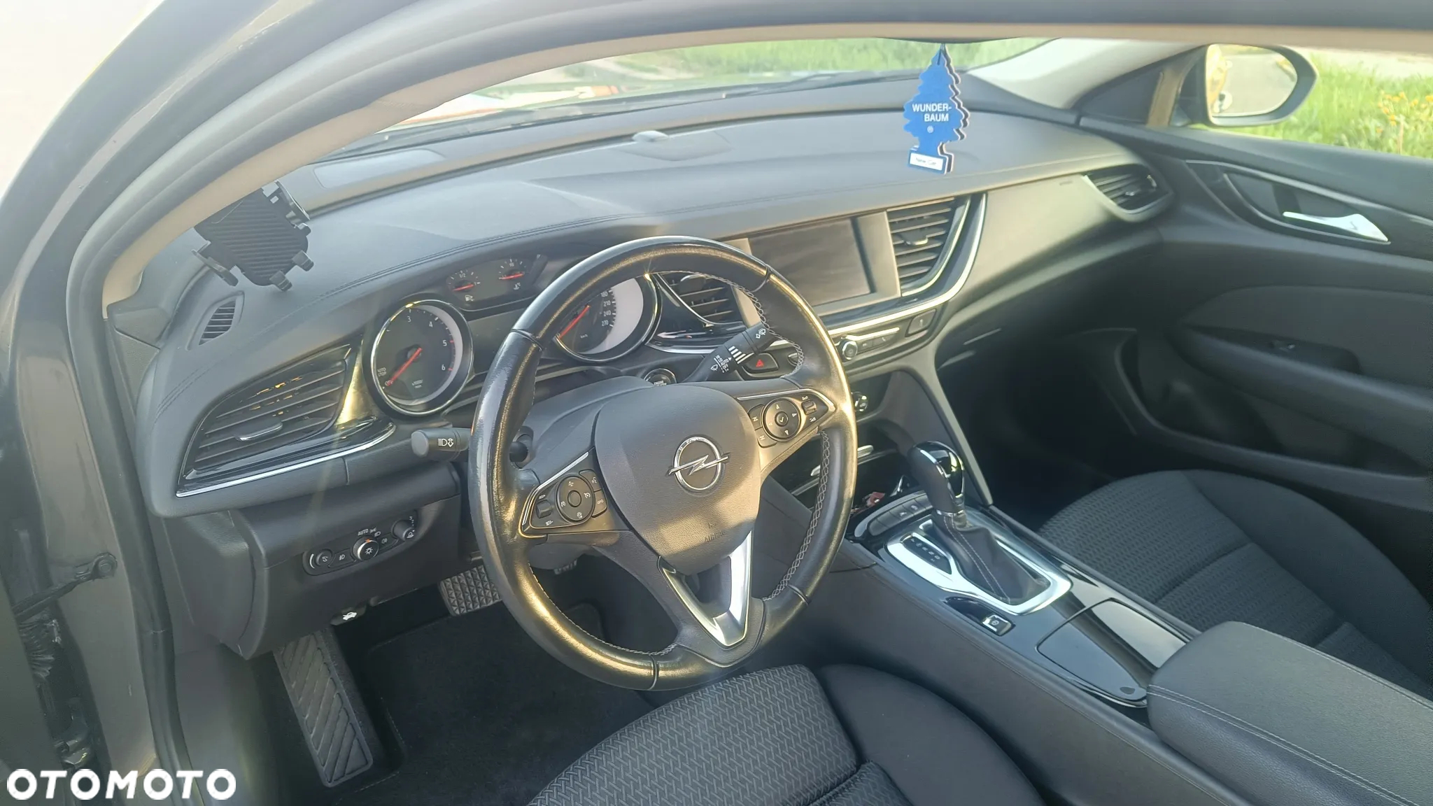 Opel Insignia - 9