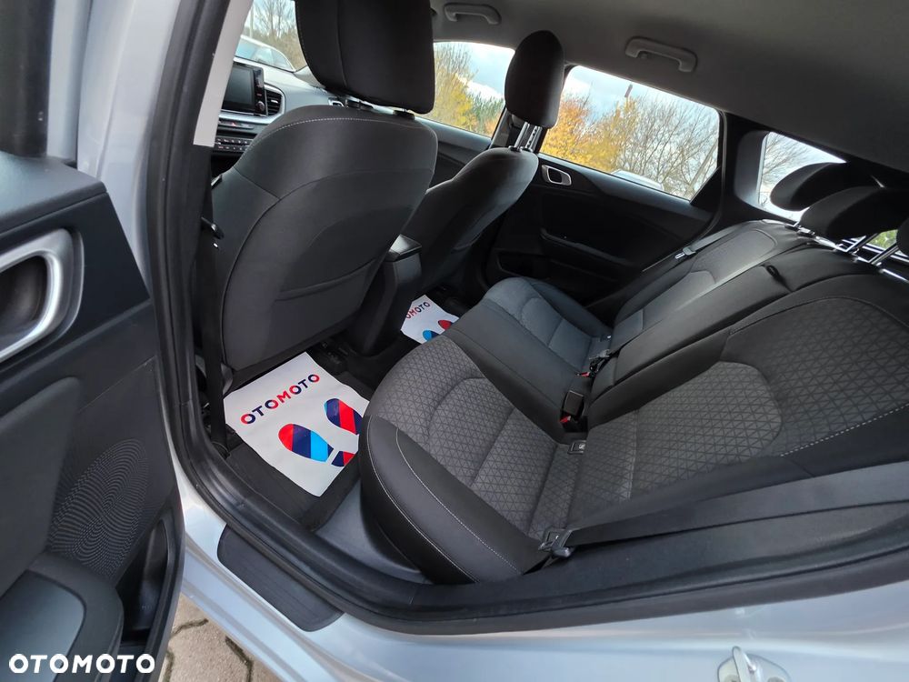Kia Ceed 1.4 T-GDI M - 9